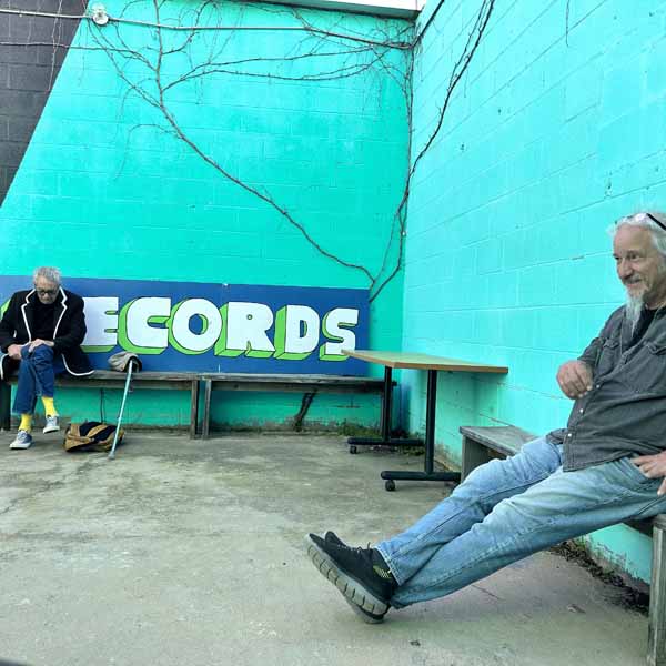 photo by mike baggetta