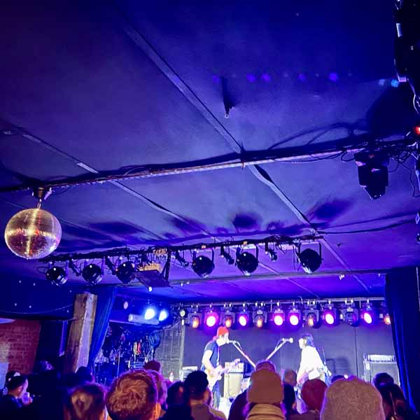 photo by mike baggetta