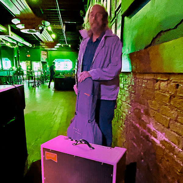 photo by mike baggetta