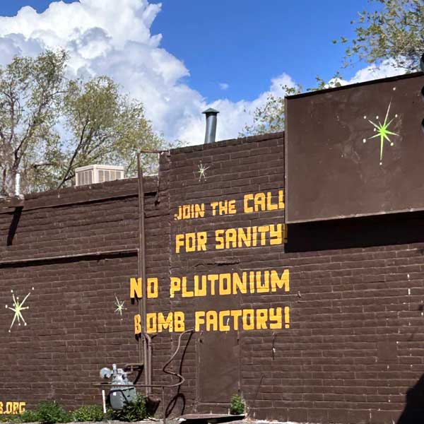 photo by mike baggetta