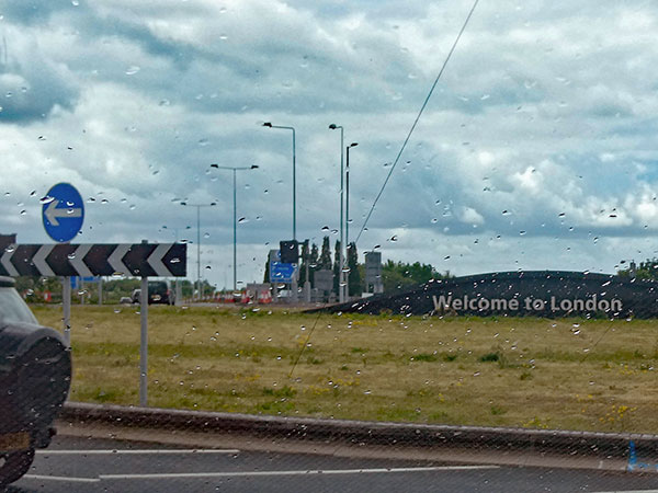 leaving london heathrow after arriving in england