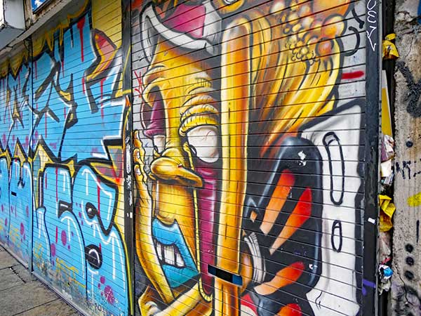 neighborhood around 'gullivers' in manchester