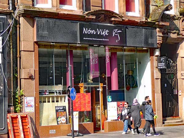 sauchiehall street in glasgow