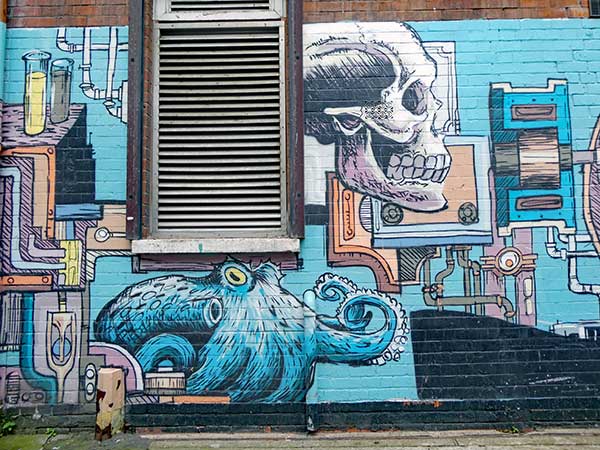 near the gig pad in belfast