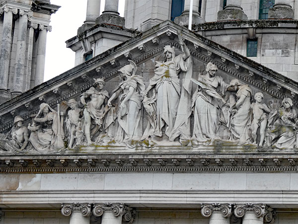 near the gig pad in belfast